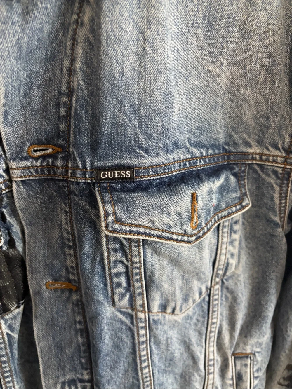 Guess C Brandalised Oversized Denim Jacket/Medium.